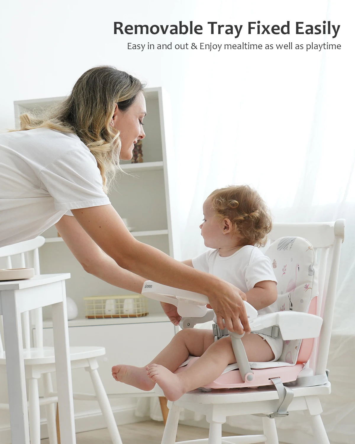 Baby Booster Chair – Foldable, Waterproof & Secure 🪑✨