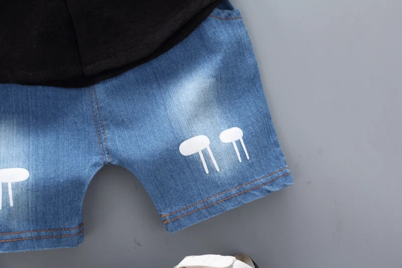 Giraffe Shirt & Denim Shorts Set β Smart & Playful Style for Little Explorers π¦ππ