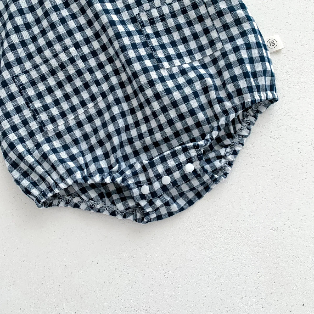 Classic Gingham Baby Romper – Vintage, Smart & Full of Charm ☁️👶