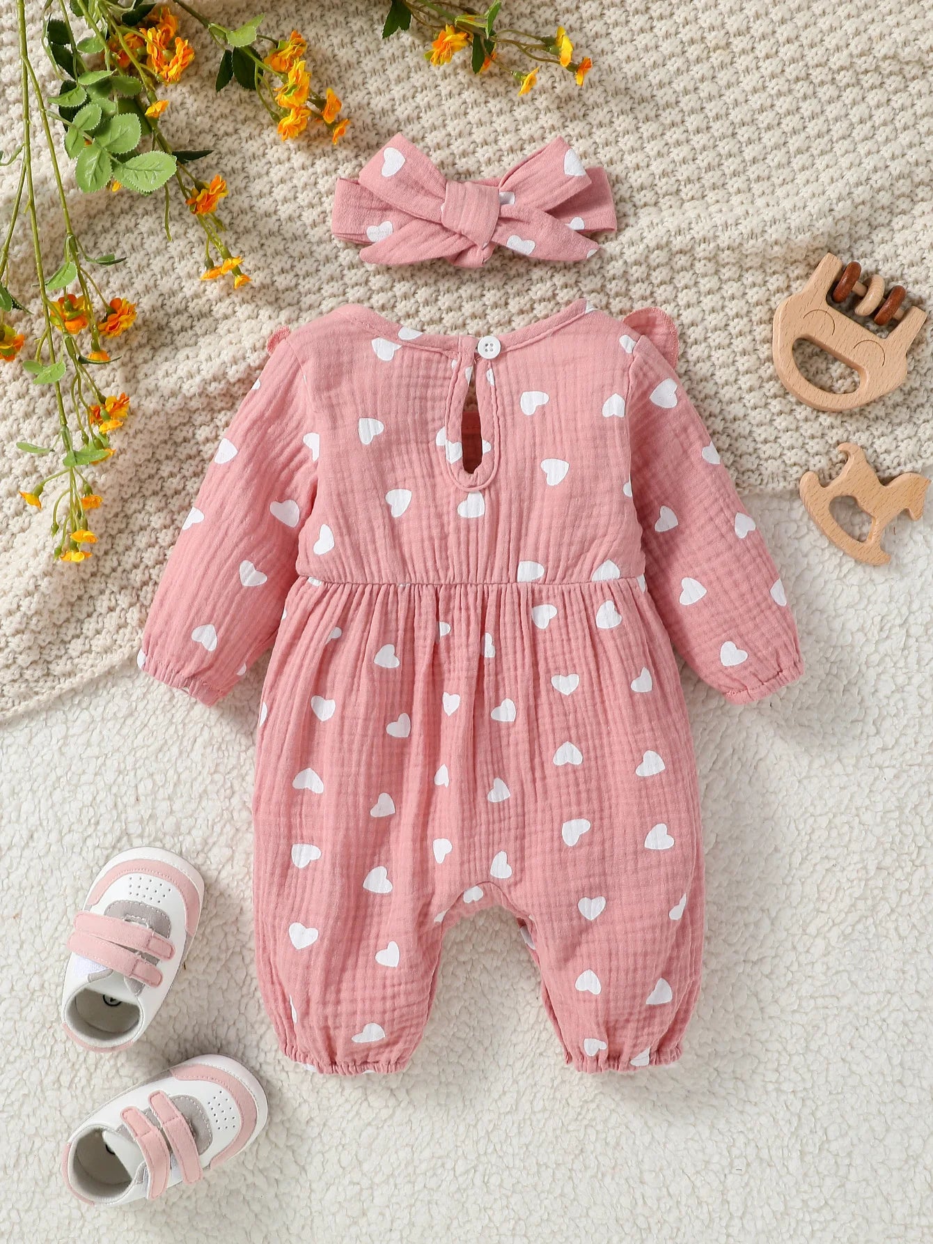 Baby Girl Bow Onesie Set – Sweet, Stylish & Full of Charm 🎀👶