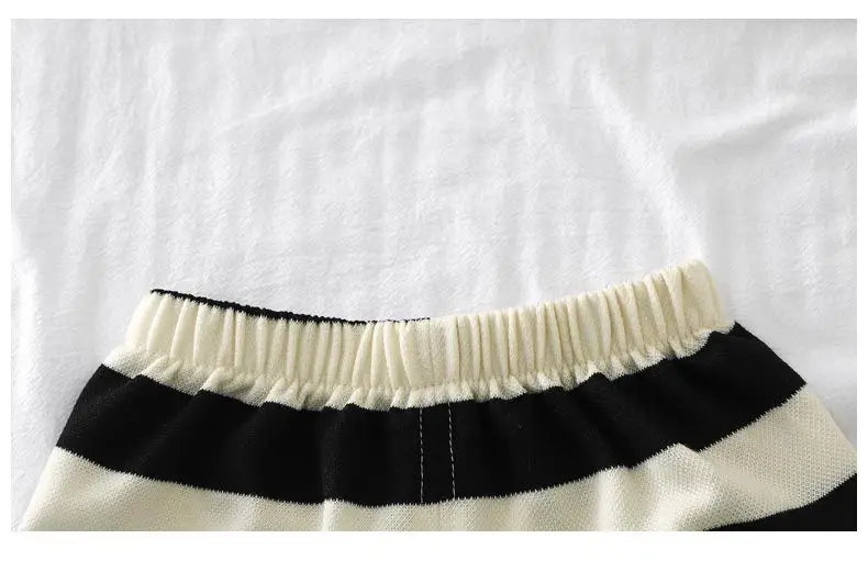 Striped Teddy Set β Playful, Stylish & Comfortable π»β¨