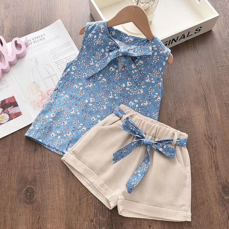 Bow Floral Top & Shorts Set – Delicate, Breezy & Perfectly Cute 🌼🎀
