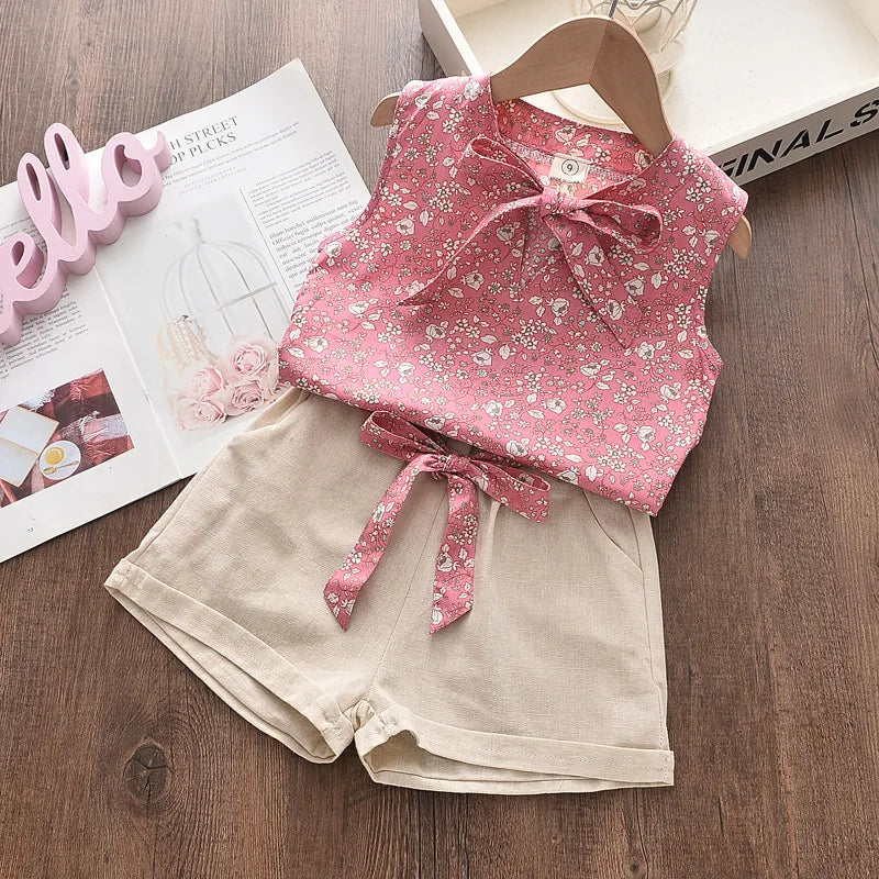 Bow Floral Top & Shorts Set – Delicate, Breezy & Perfectly Cute 🌼🎀