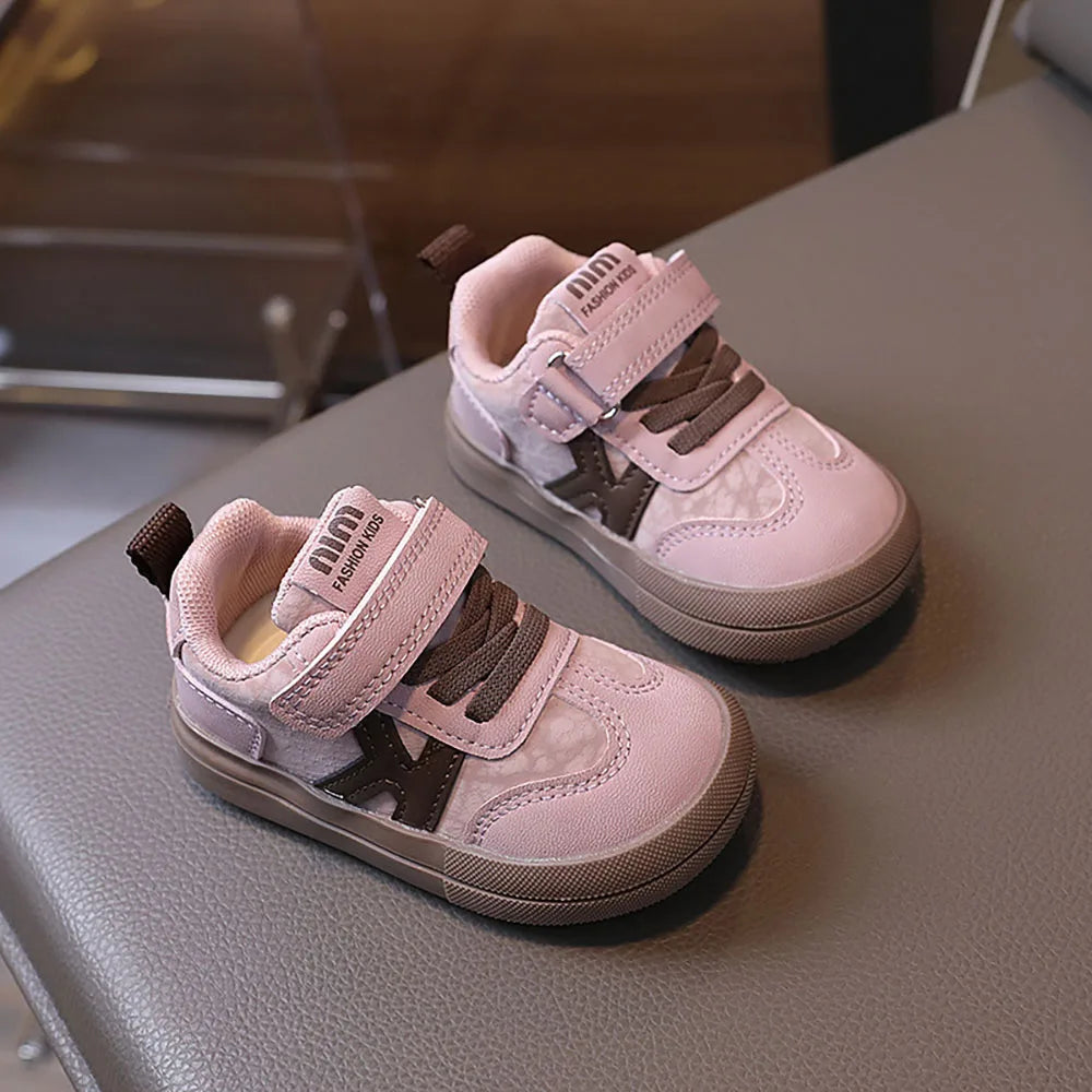 Kids Casual Trainers – Comfortable & Easy to Wear 👟✨