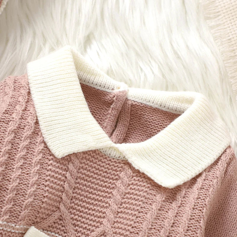 Knitted Baby Romper – Elegant, Cosy & Delicately Detailed 🎀
