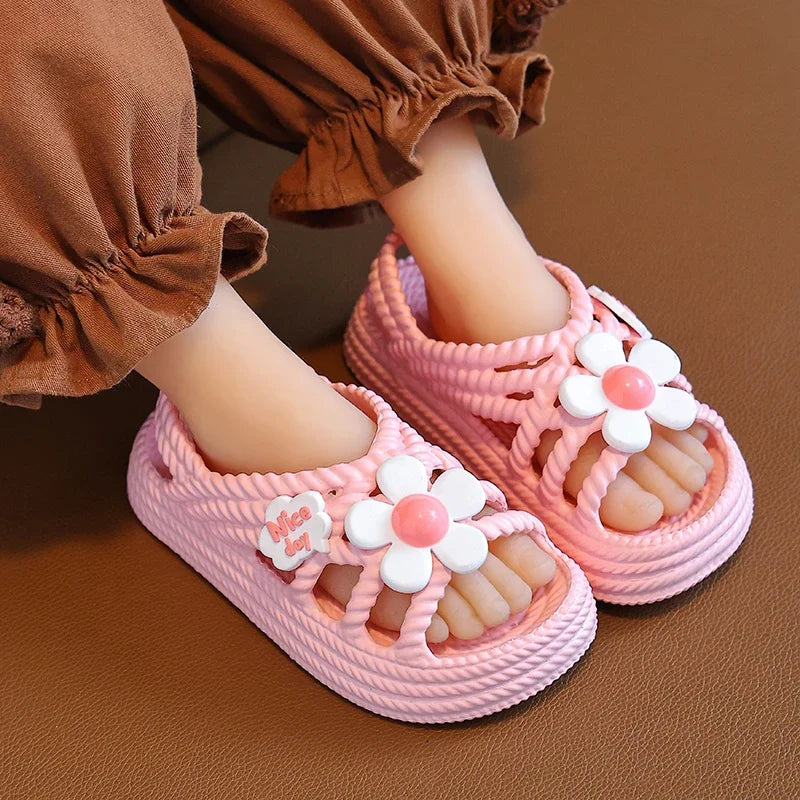 Daisy Summer Sandals – Soft, Cute & Easy to Wear 🌼👣