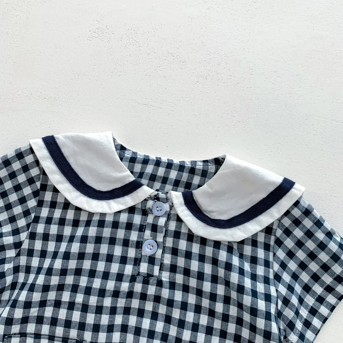 Classic Gingham Baby Romper – Vintage, Smart & Full of Charm ☁️👶