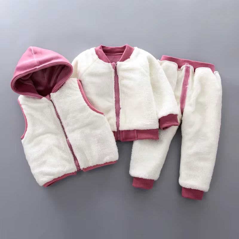 Teddy Cosy Winter Set – Warm, Adorable & Full of Character 🐻❄️