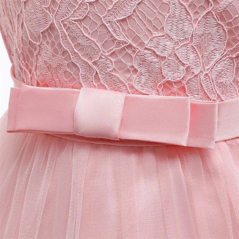 Elegant Baby Girl Party Dress – Lace, Bow & Charm ✨🎀