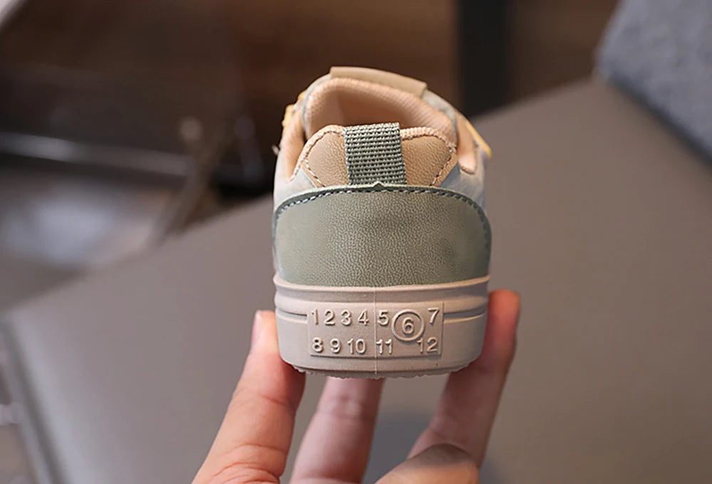Kids Casual Trainers – Comfortable & Easy to Wear 👟✨