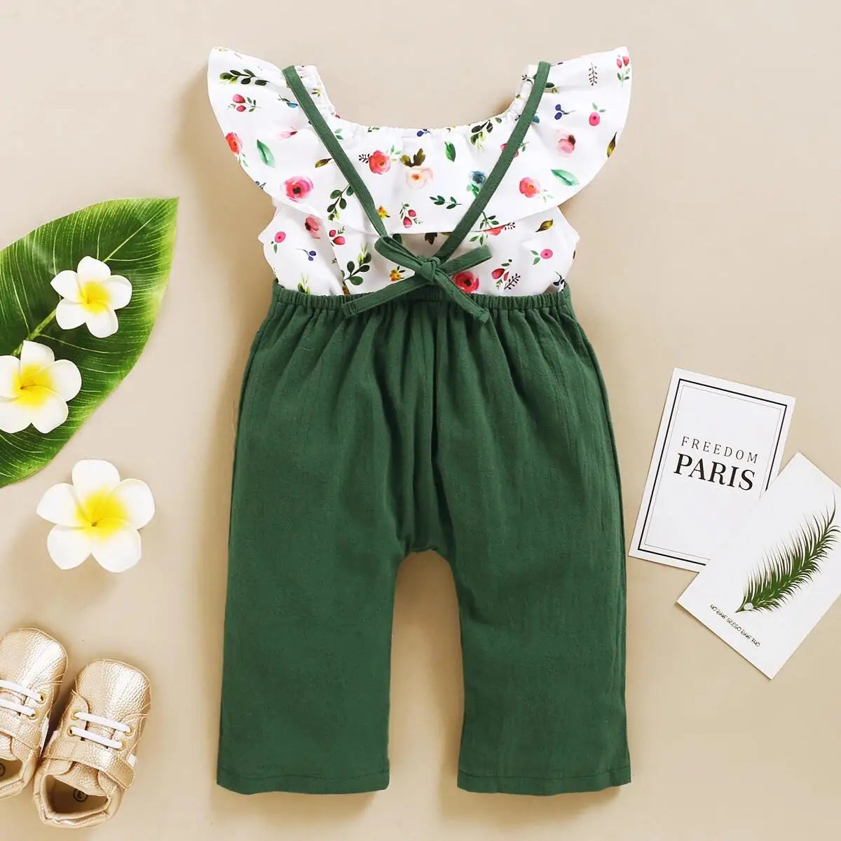 Floral Crop & Dungaree Set – Stylish, Fresh & Made for Play 🌸🌿