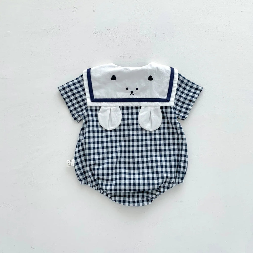 Classic Gingham Baby Romper – Vintage, Smart & Full of Charm ☁️👶